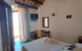 Hotel Cala Buguto